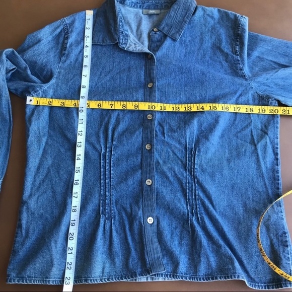 J Jill Blue Denim Pleated Shirt Size M - Picture 9 of 10